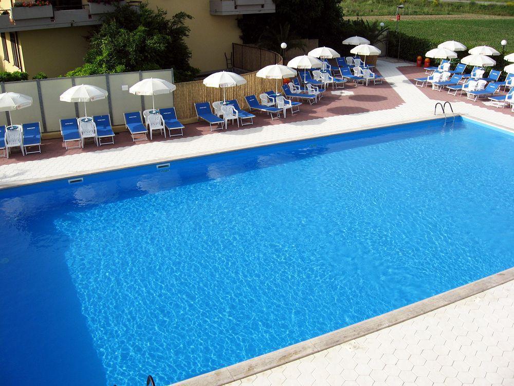 Hotel Ristorante Dante Torgiano Ngoại thất bức ảnh