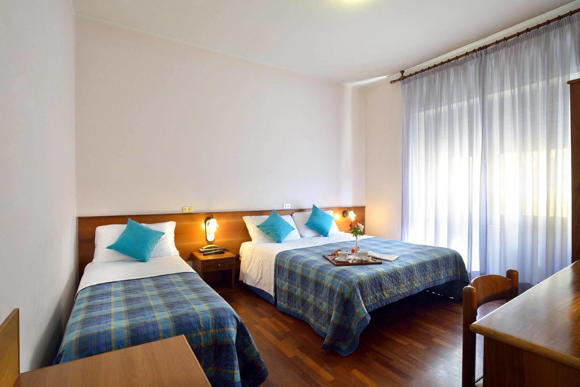Hotel Ristorante Dante Torgiano Ngoại thất bức ảnh
